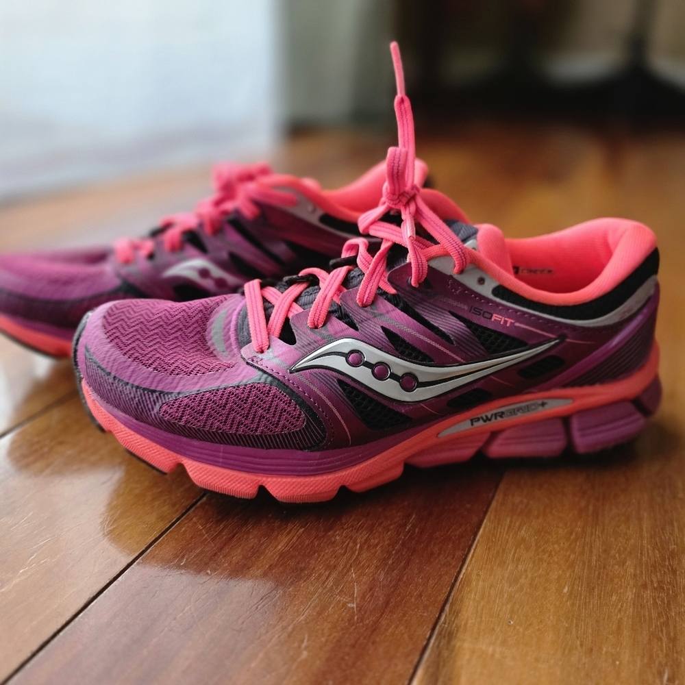 Saucony Women's Zealot ISO Running Shoes - Magenta/Coral - Size 8